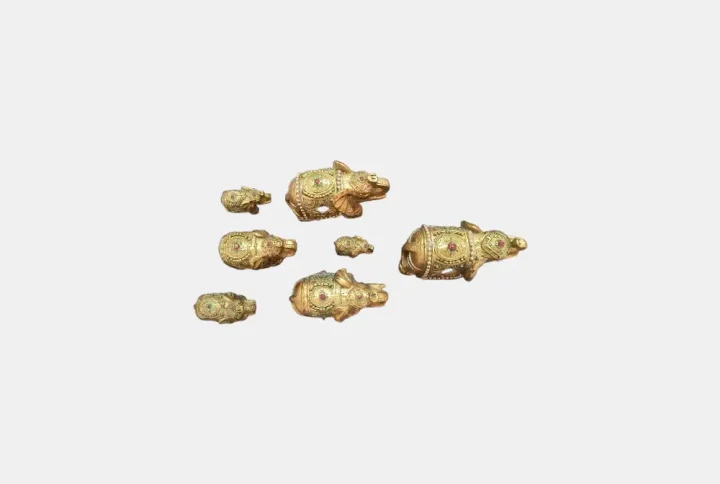 Add a touch of elegance, tradition, and prosperity to your space with this stunning 7-piece Golden Elephant Set, beautifully crafted from high-quality resin or fiber material with a premium golden polished finish. Each elephant is uniquely detailed, symbolizing strength, wisdom, and good luck — perfect for any home, office, or gift.