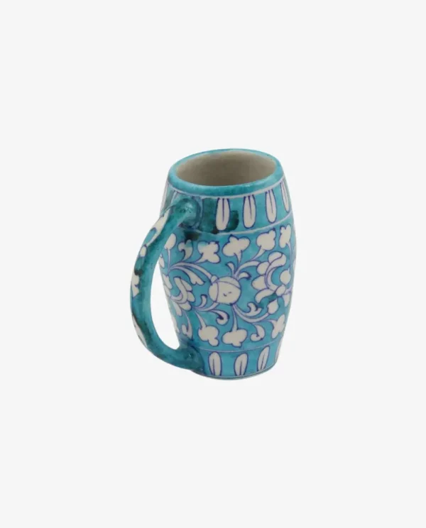 Attractive coffee mugs