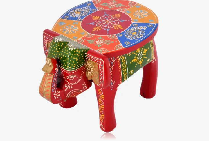 Thoughtfully curated to add character and charm, each piece is designed to bring life and warmth to overlooked areas of your home. From intricate wall hangings to elegant sculptures, our corner decorations effortlessly elevate any room with a unique touch of personality and style